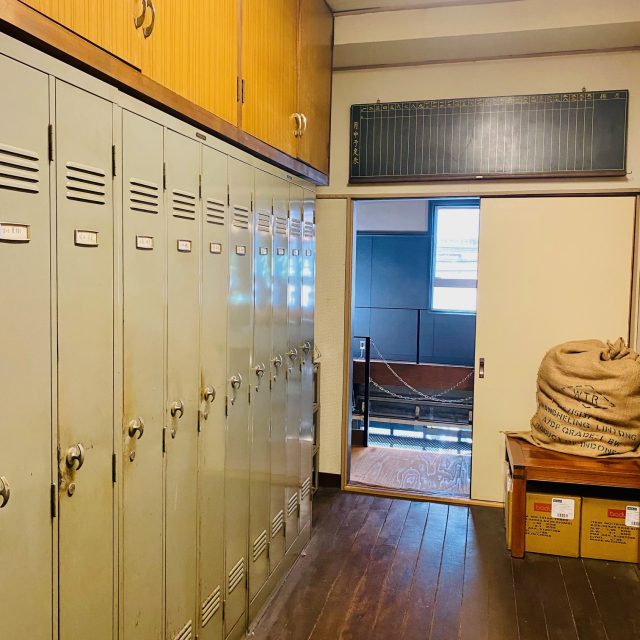 ンとエスプレッソと珈琲製作所 店内