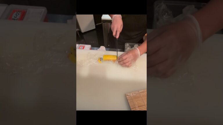 Tropical roll  #sushi #challenge #sushilife #chefworks #japanesefood #food