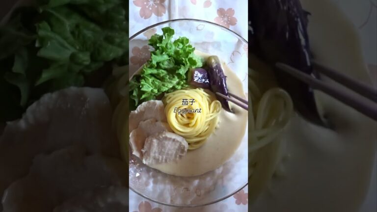 冷製グリーンカレーのラーメン風スープパスタ 冷製グリーンカレーのラーメン風スープパスタ