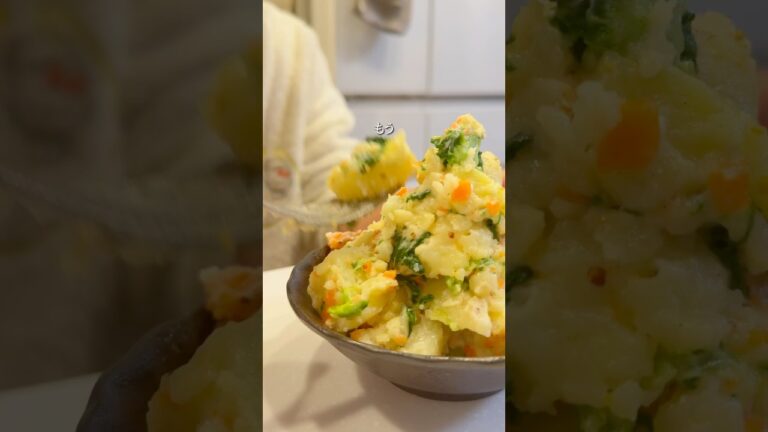 サーモンと菜の花のポテトサラダ#おうち居酒屋#おつまみメニュー#おつまみ#おつまみレシピ#簡単おつまみ#家飲み最高#菜の花#ポテトサラダ#サーモン#春野菜#晩酌レシピ#家飲み #ビールのお供