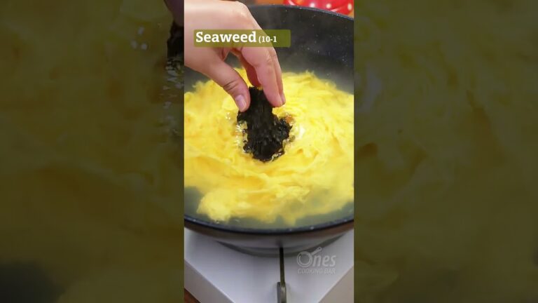 Chinese Seaweed Soup with Eggs #cookingvideo #homecooking #asianfood Chinese Seaweed Soup with Eggs #cookingvideo #homecooking #asianfood
