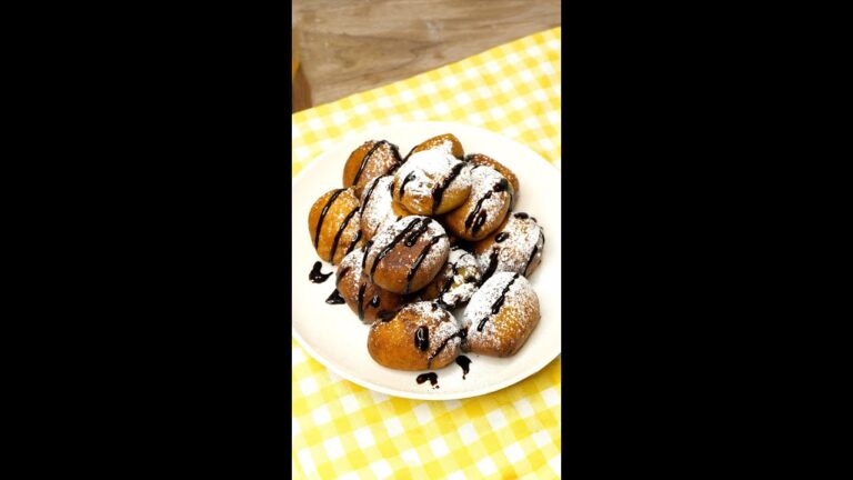 【リンゴがとろとろ♡】製氷器で簡単!パクッと一口アップルパイ風ドーナツ / Fried Frozen Apple Bits 【リンゴがとろとろ♡】製氷器で簡単!パクッと一口アップルパイ風ドーナツ / Fried Frozen Apple Bits