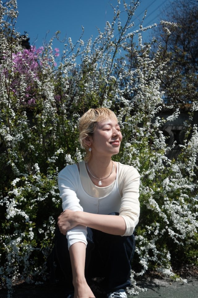 NEW 
 BLOG 
 5/1                                (木) 
 紫外線ピークは5〜6月！美容師が教える髪を守る3つの方法
 ヘアメイク 森本英梨13