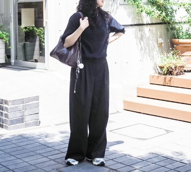 高橋愛さんのスニーカースタイル