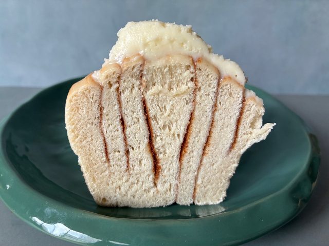 シナモンロールベーグル断面