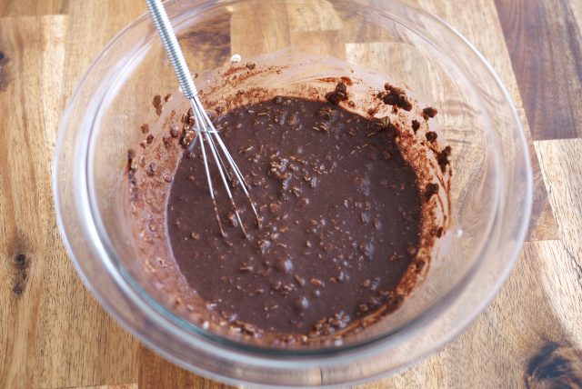 ボウルで混ぜる