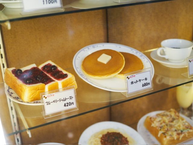 ブルーベリージャムトースト ホットケーキ