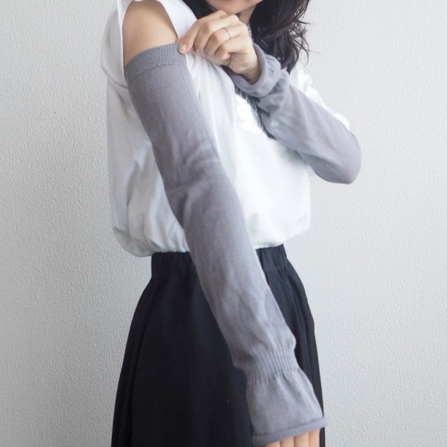 bon moment シルク100% 肌にやさしい 通気性の良いアームカバー 指穴なし ロングタイプ