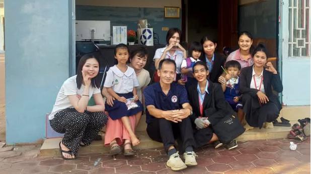 カンボジアの学校