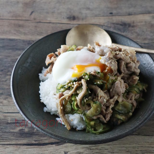 きゅうりの生姜焼き丼
