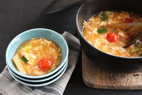 トマトとキムチの卵スープ