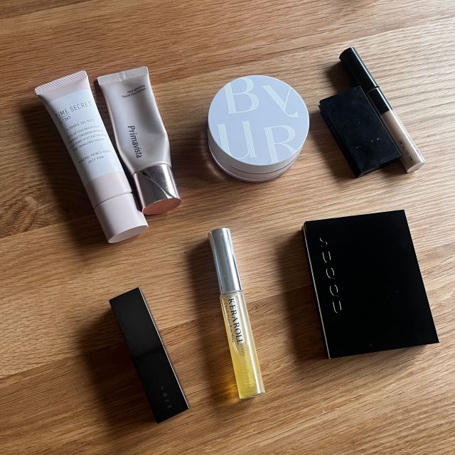 朝のコスメ一覧