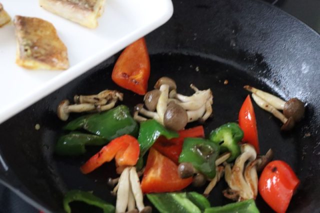 塩さばと野菜のカレー風味