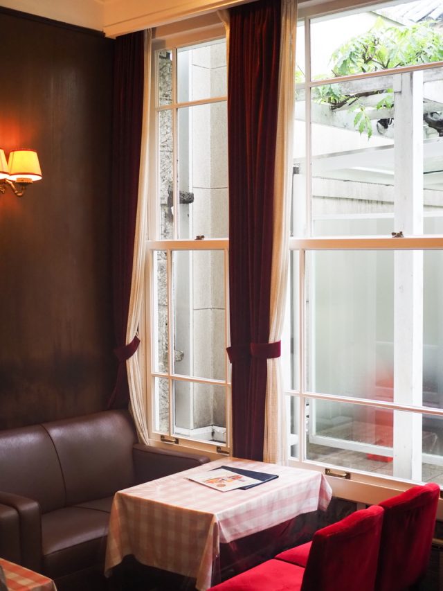 イノダコーヒ本店 店内