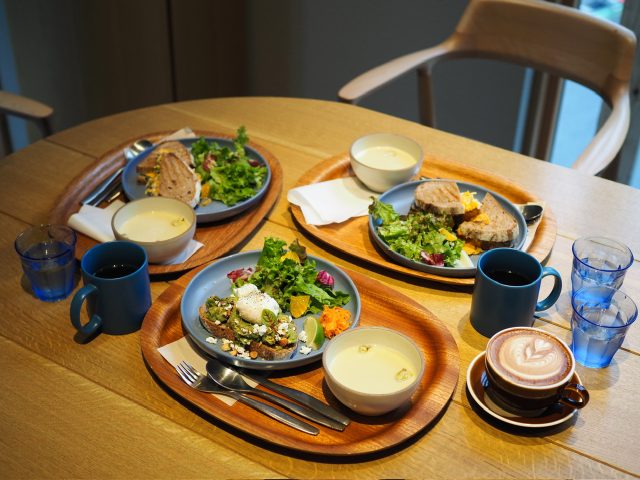 BLUE SIX COFFEE モーニング