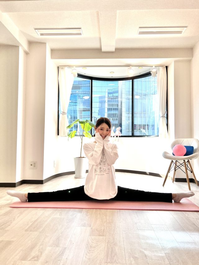 阪口珠美さん朝のストレッチ