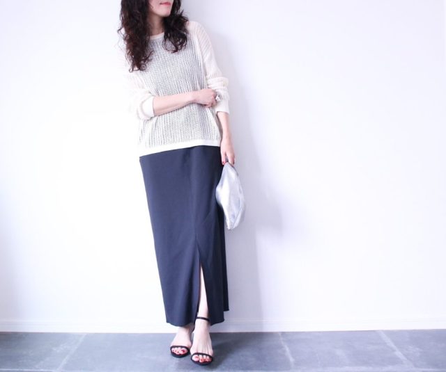 「メッシュ」のニットコーデ