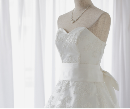 ウェディングドレス