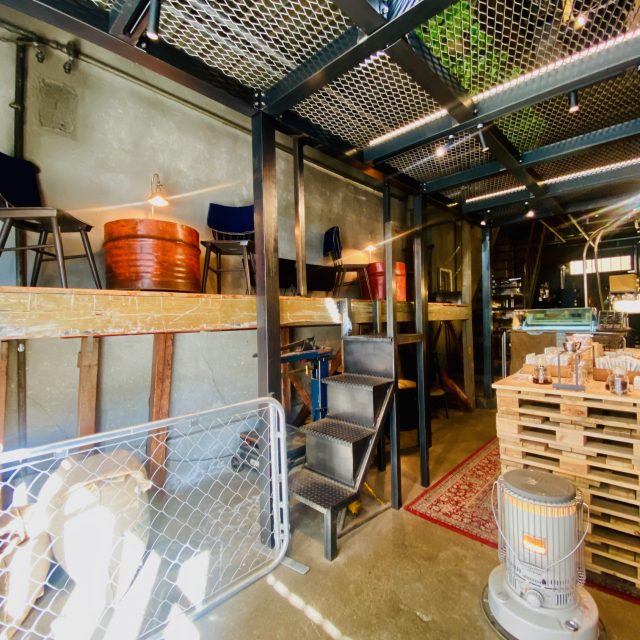 パンとエスプレッソと珈琲製作所 店内