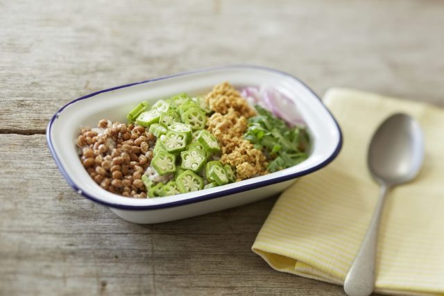 納豆キーマカレー丼