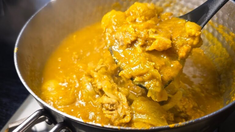 ほっとくだけ。油を一切使わない具材たった二つの【無限放置カレー】がウマすぎる