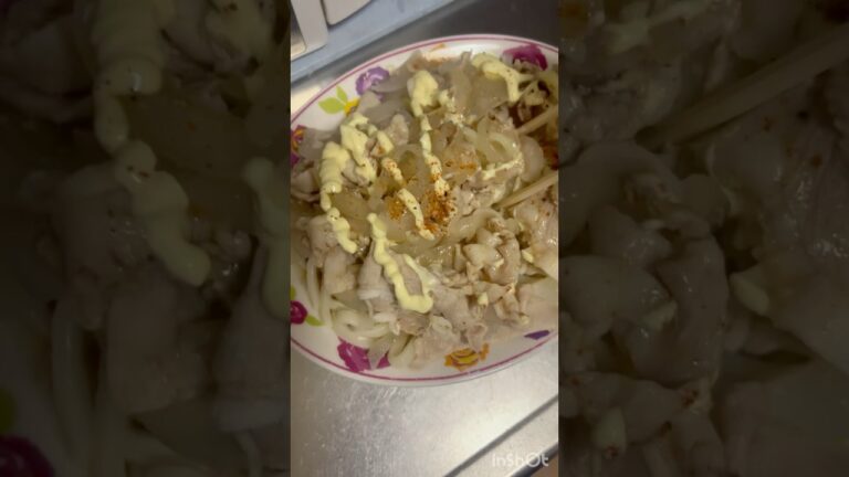 暑い夏は豚しゃぶ冷やしうどん #おいしい #おいしい料理 #うどん #うどんレシピ #冷しゃぶ #冷やしうどん #おすすめ #美味しい #美味しい料理 #料理 #料理日記 #料理動画 #料理撮影