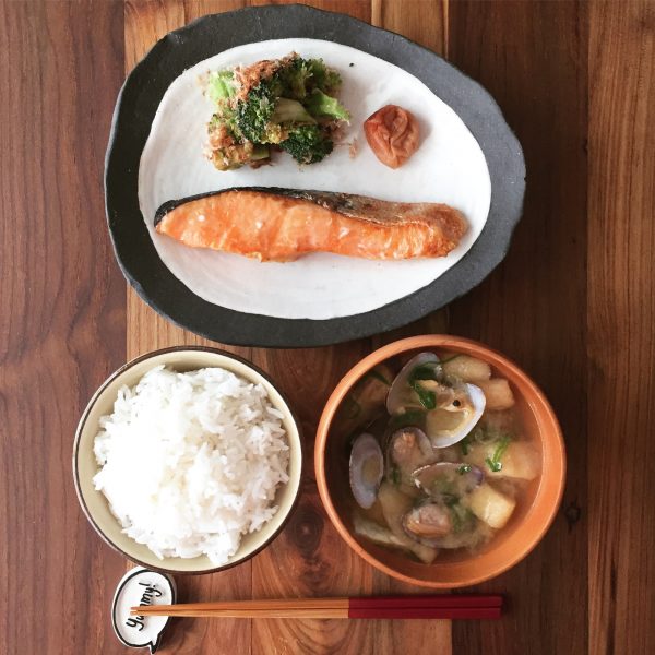 焼き鮭朝食