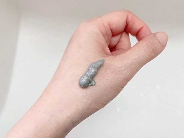 ドットバスター 酵素※洗顔フォーム ブラック〈無香料〉 中身