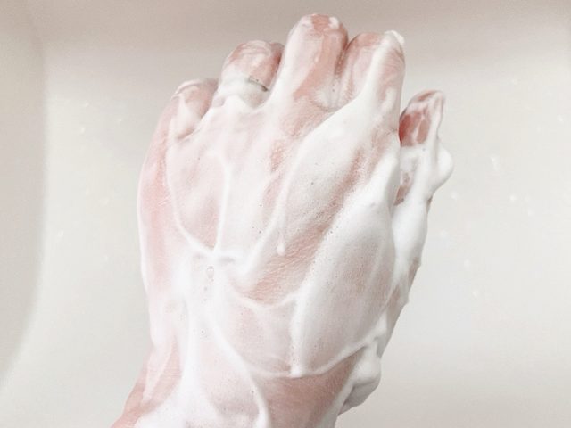 ドットバスター 酵素※洗顔フォーム ブラック〈無香料〉 泡