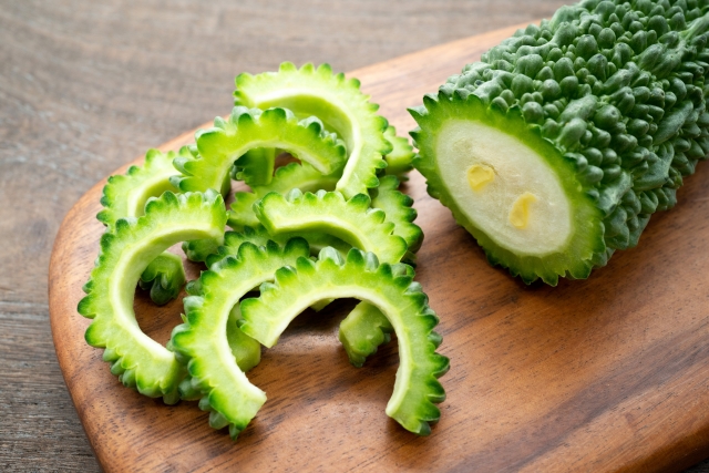 NEW
7/26 (土)
苦味がマイルドでおすすめ!夏にぴったり「ゴーヤの胡麻和え」
タラゴン(奥津純子)2 ゴーヤ