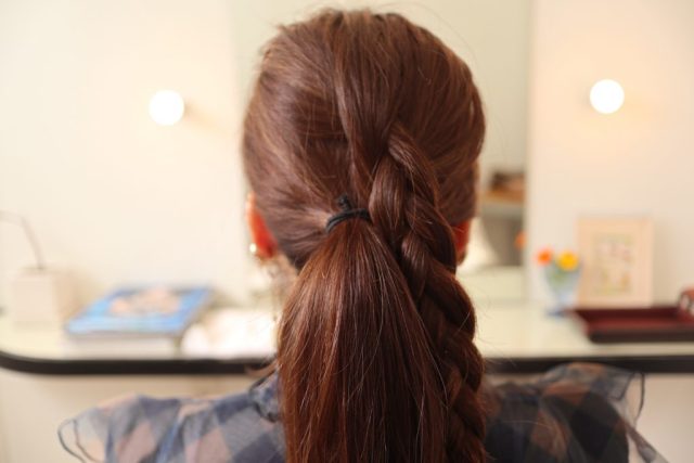 「ひとつ結び」アレンジ術