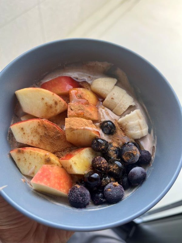 フルーツたっぷりの朝ごはん