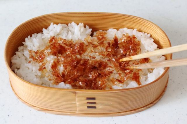 2品弁当の詰め方プロセス