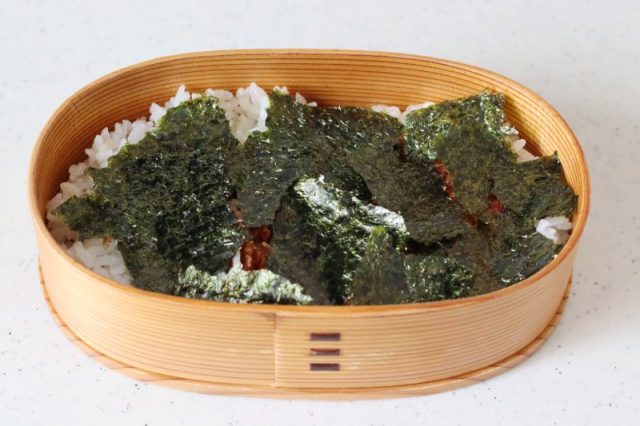 2品弁当の詰め方プロセス