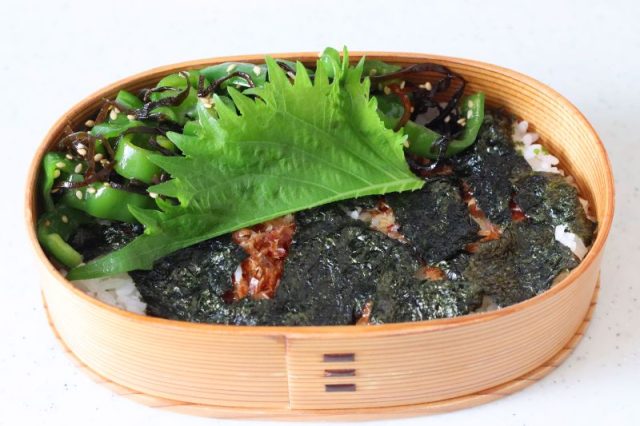 2品弁当の詰め方プロセス