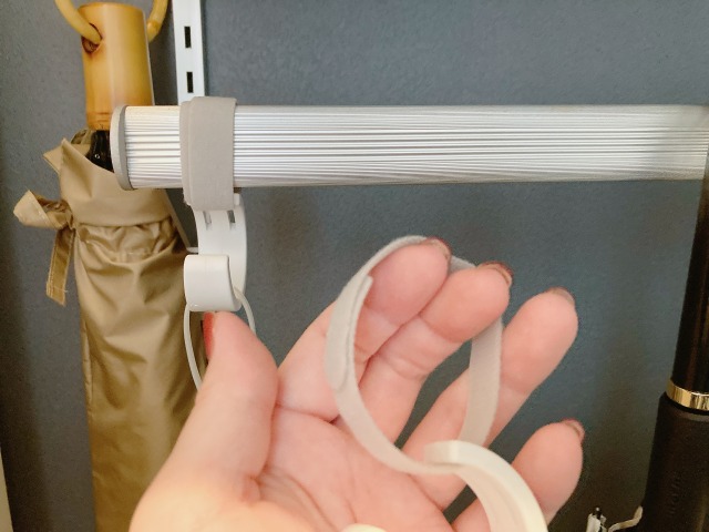玄関で使うS字フック
