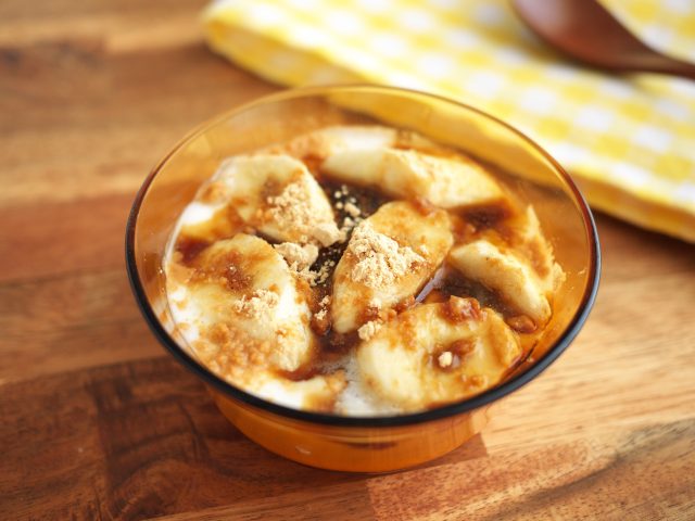 バナナきなこ黒蜜ヨーグルト