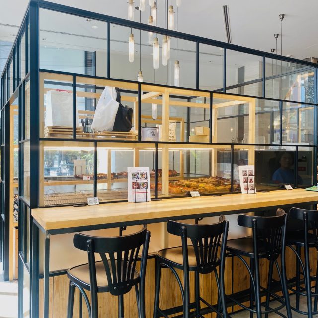 パンとエスプレッソと 南森町交差点 店内