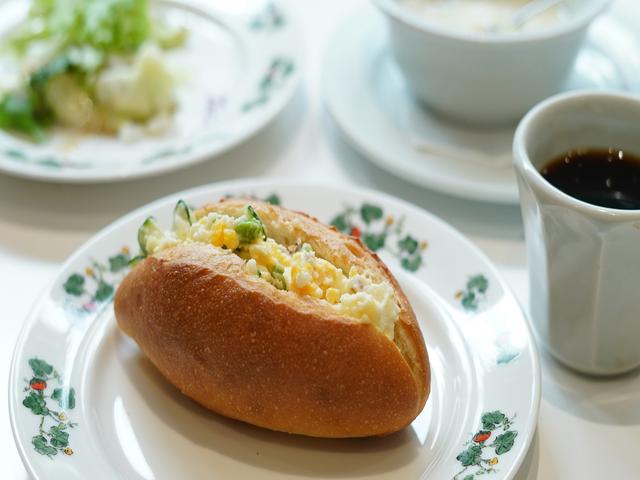 ポテトサラダのパン