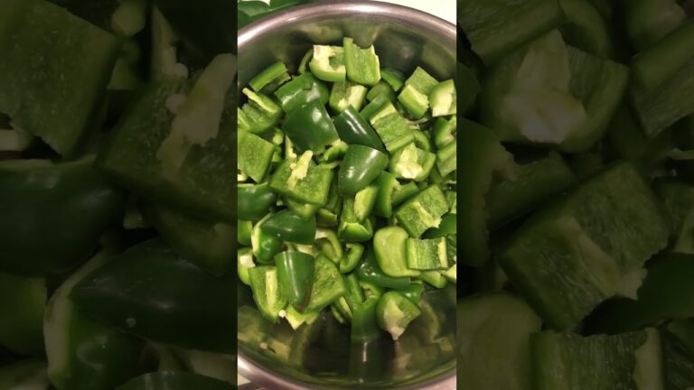 【絶品ガパオライス 】2025年8月13日＃コブミカン＃エスニック料理＃タイ料理＃ガーデニング＃ハーブガーデン＃ホーリーバジル＃料理研究家＃本格レシピ＃バジルl