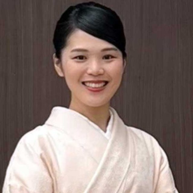 春野あゆみさんプロフィール