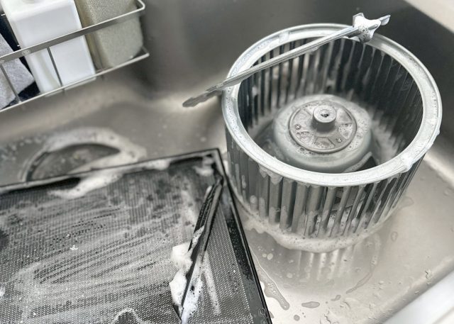 換気扇のパーツ