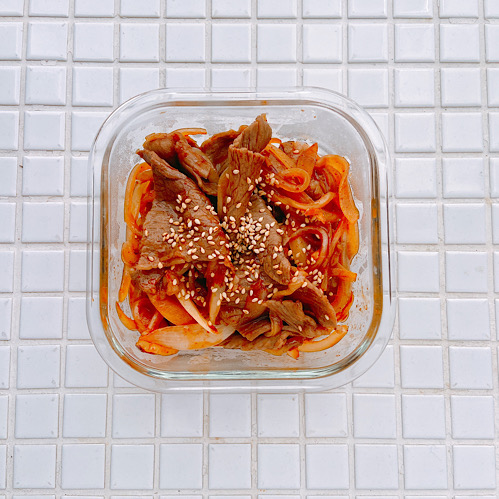 牛肉の焼肉風ピリ辛炒め