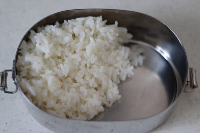 2品弁当の詰め方プロセス