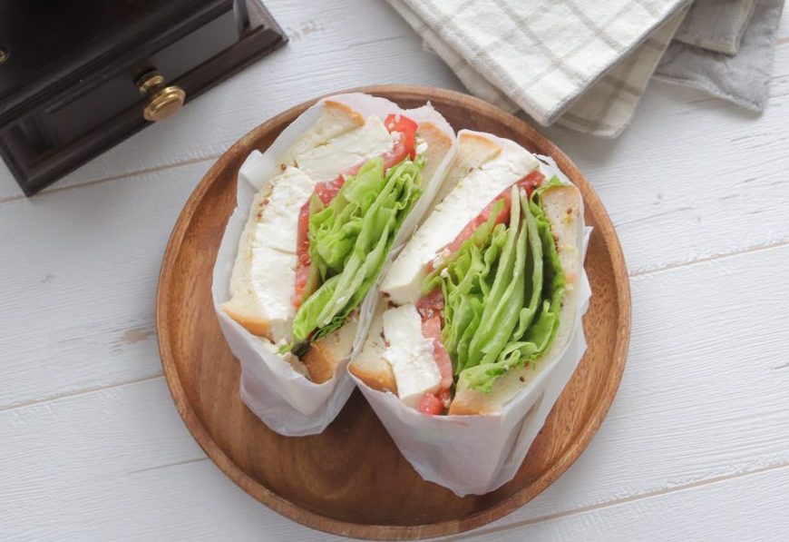 お豆腐チーズのサンドイッチ