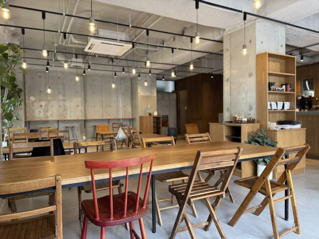 AUN COFFEE ROASTERS 店内