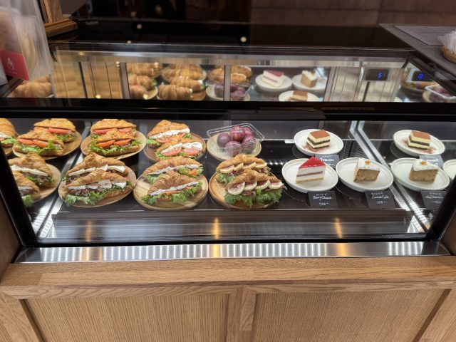 クロワッサンサンドメニュー