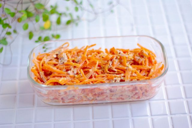 にんじんとツナのデリ風サラダ