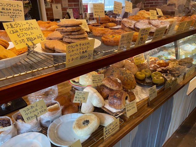 べイクハウス イエローナイフ 店内