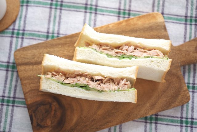 ツナたっぷりきゅうりサンド